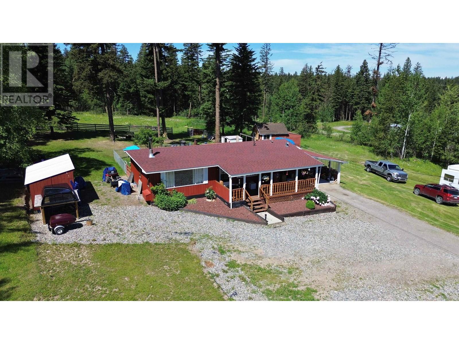 1414 Kallyn Rd, Williams Lake, BC V2G 4Y1