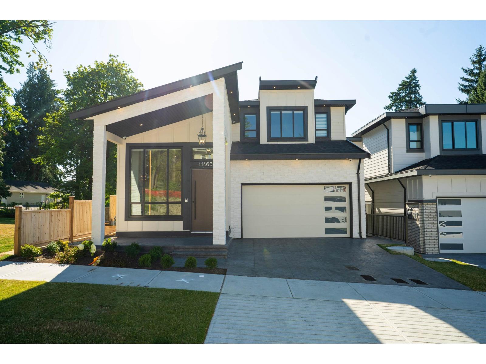 138 Street Unit 11463 #a, Surrey, BC V3R 0J3