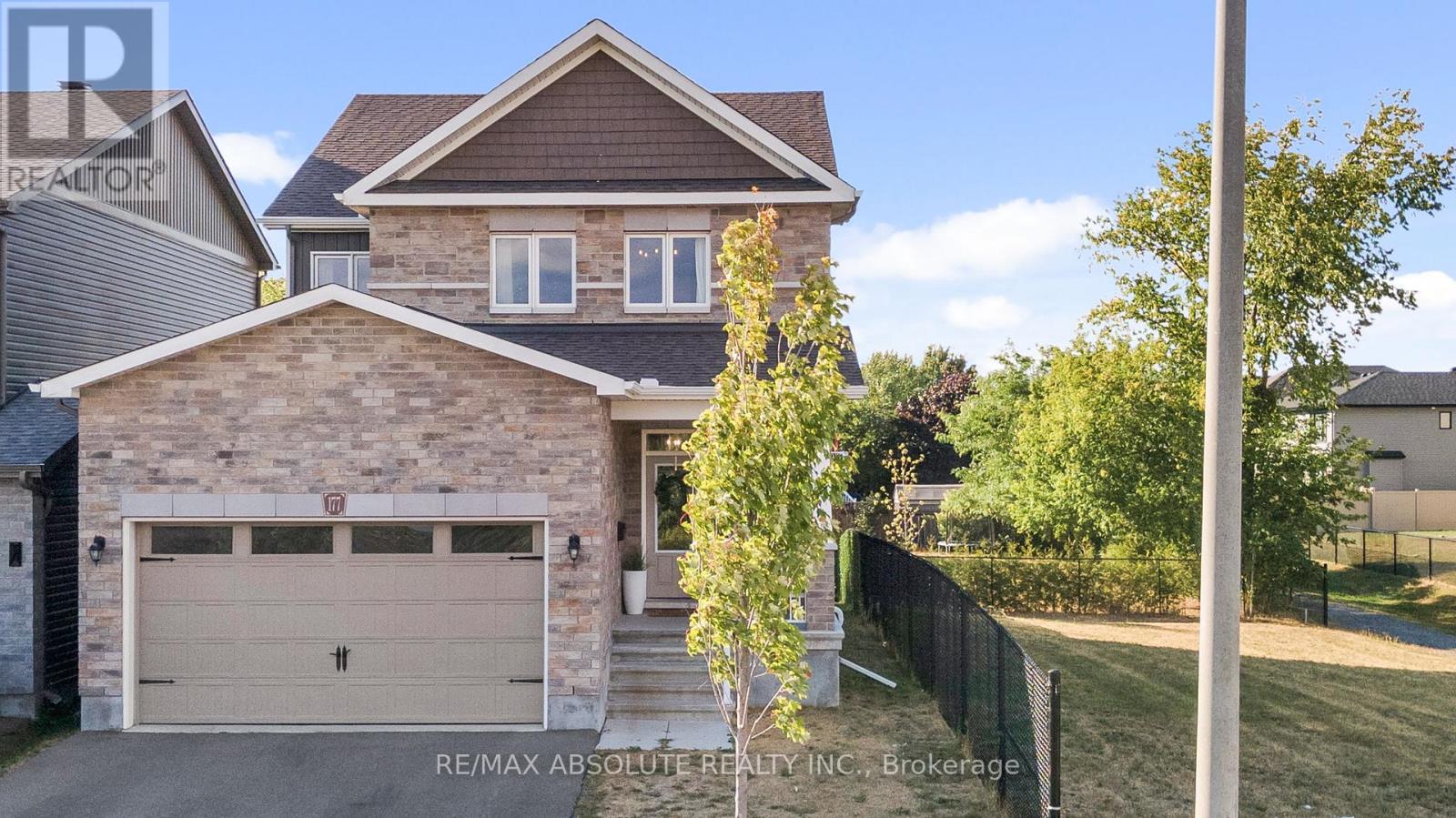 177 Hickstead Way S, Ottawa, ON K2S 2B5