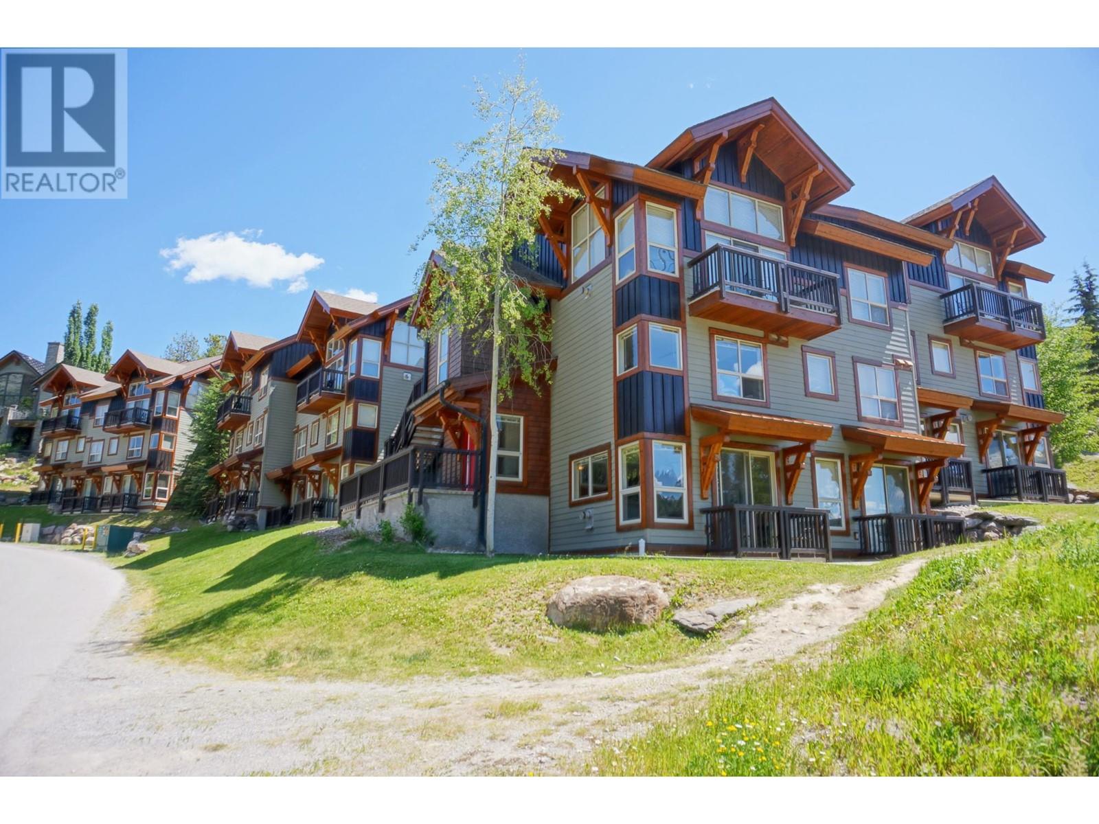 2049 Summit Drive Unit 314b Dr #b, Panorama, BC V0A 1T0