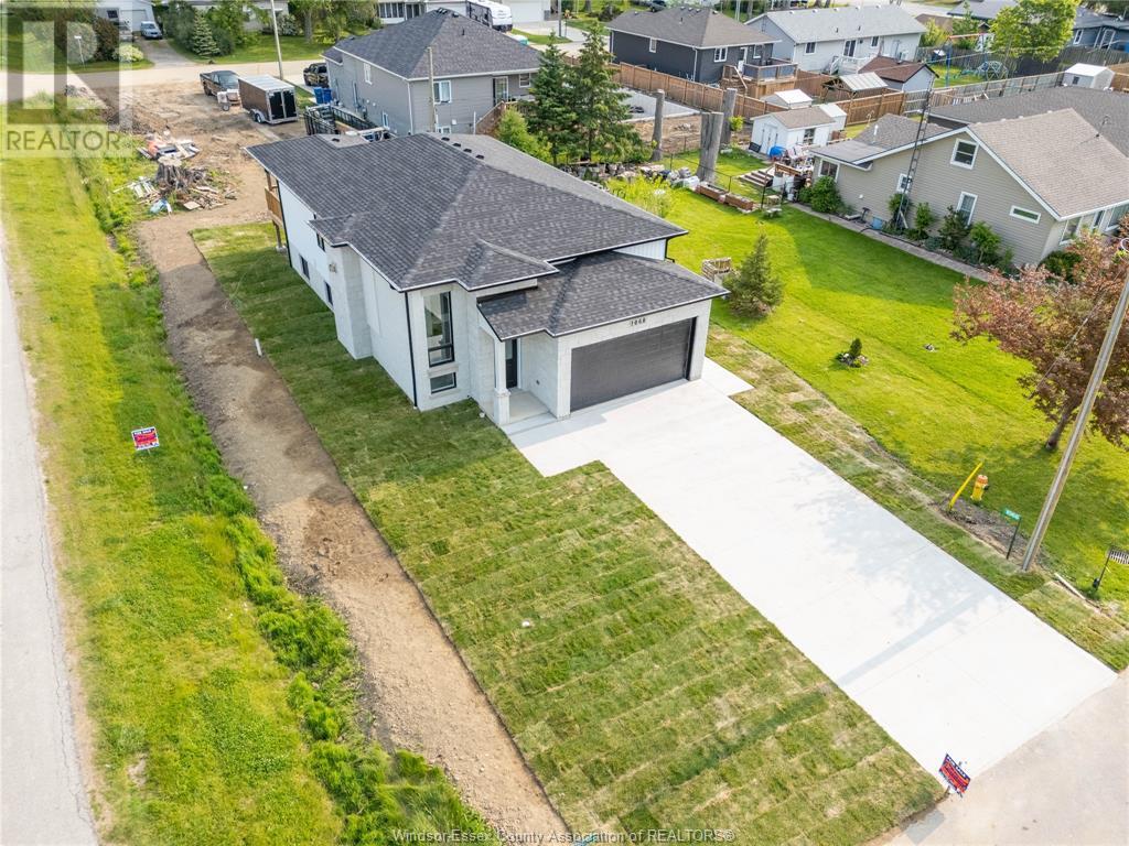 1068 Birch Ave, Kingsville, ON N9Y 3V1