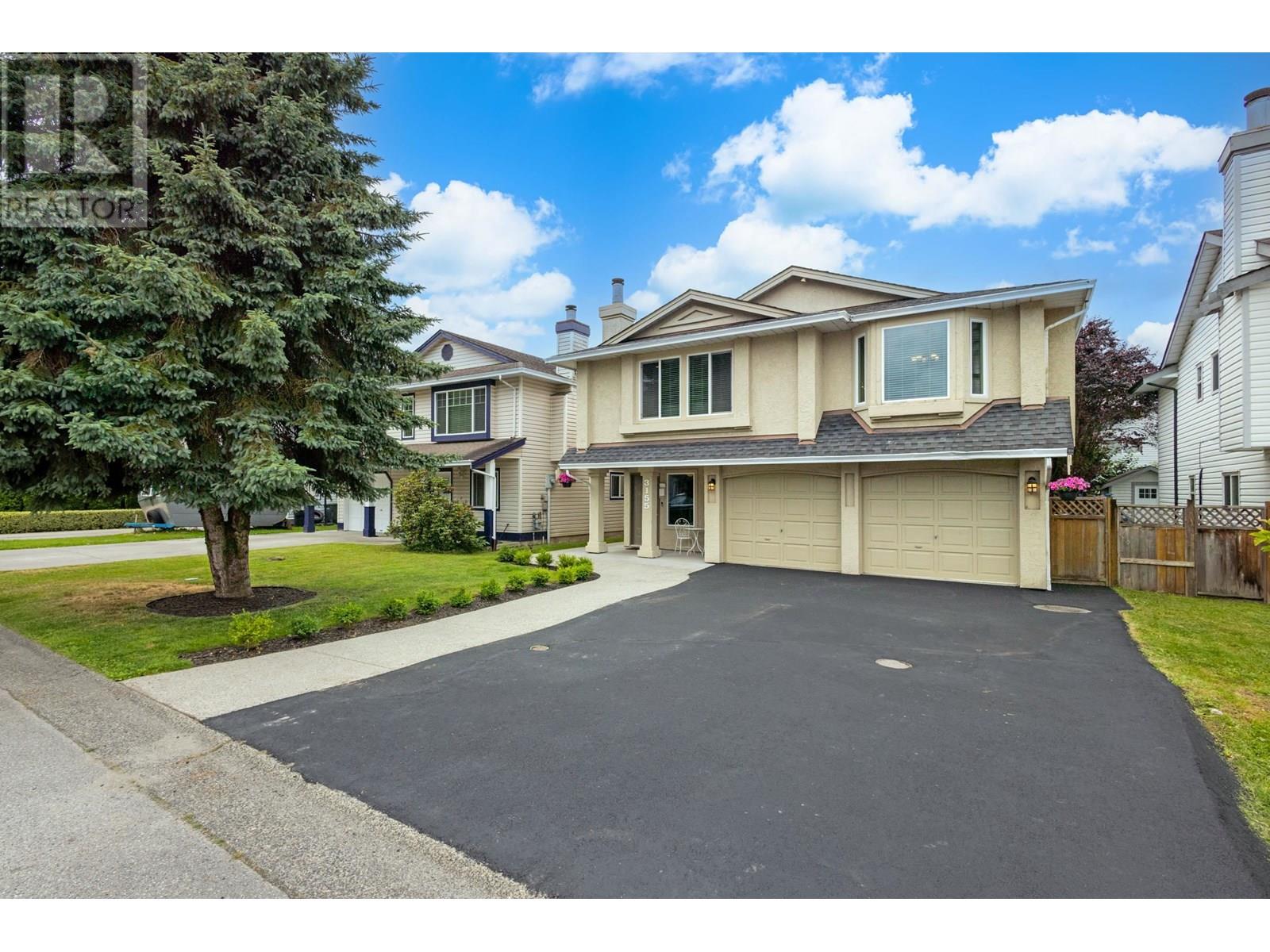 3155 Rae St, Port Coquitlam, BC V3B 2Y3