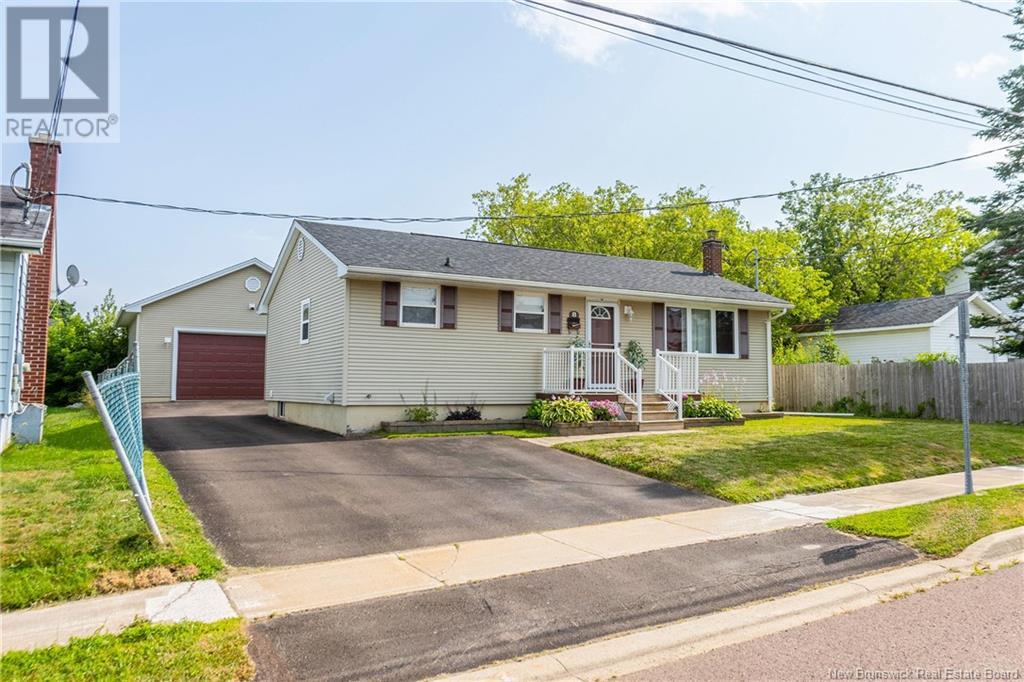 8 Black St, Moncton, NB E1C 4C3