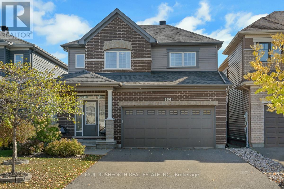 556 Genevriers St, Ottawa, ON K4A 3W4