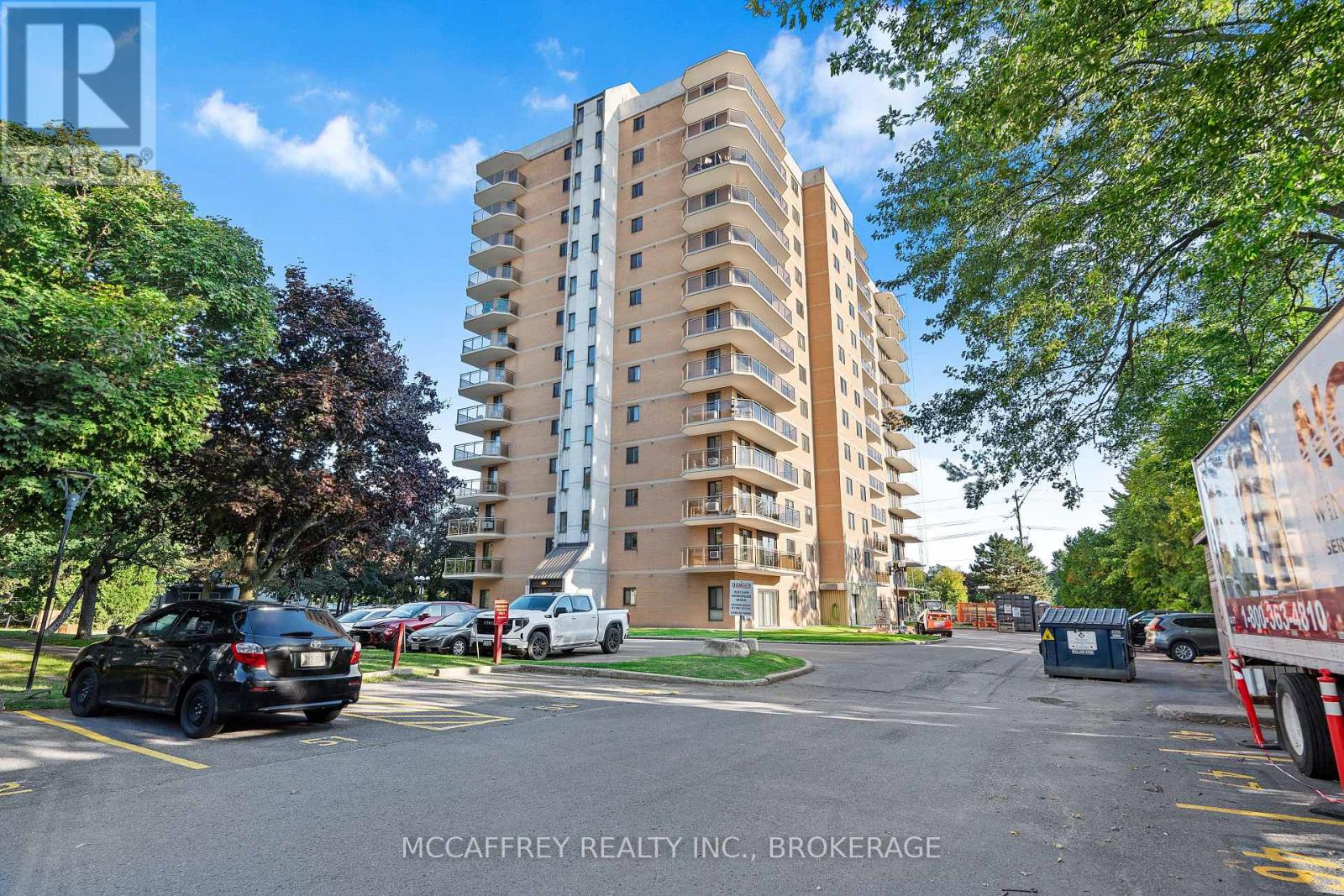 257 Bath Rd, Kingston, ON K7M 7T3