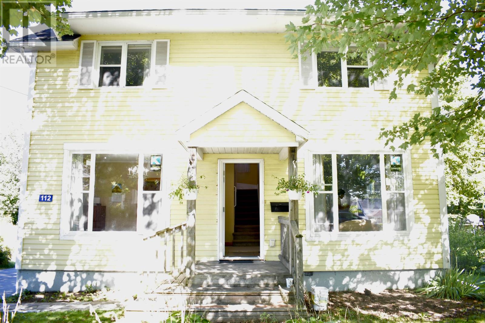 112 Bristol Ave, Liverpool, NS B0T 1K0