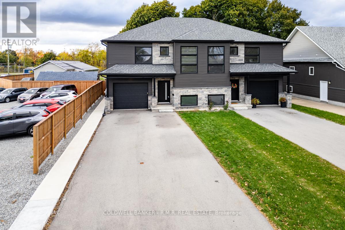 36 Page St, Port Colborne, ON L3K 5V1