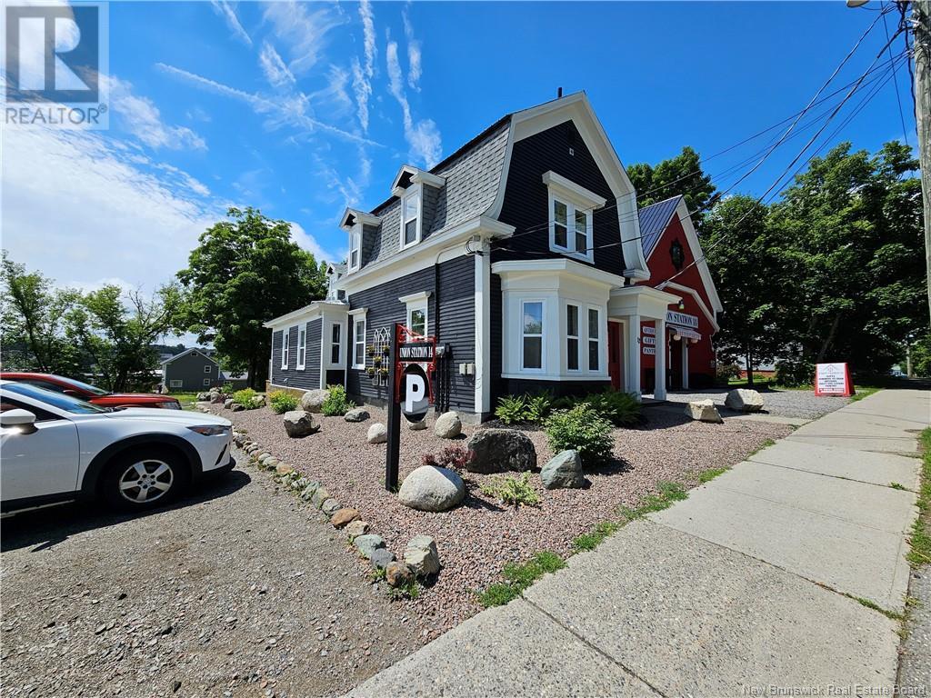 12 Union St, St. Stephen, NB E3L 1T1
