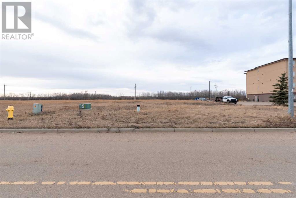 45 Street Unit 8210, Lloydminster, AB T9V 3R8