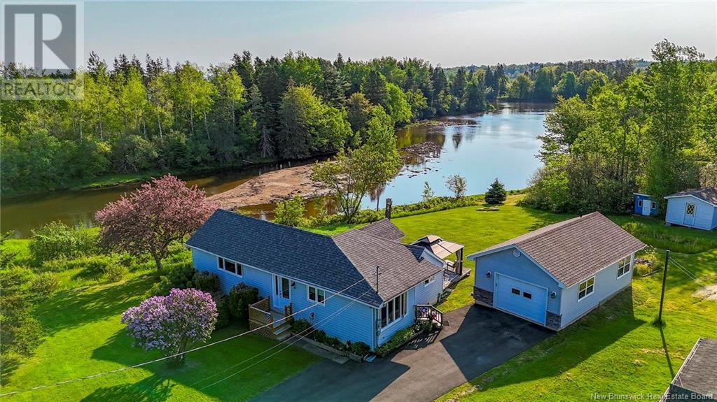 106 Cornwall Rd, Shediac, NB E4P 1P3