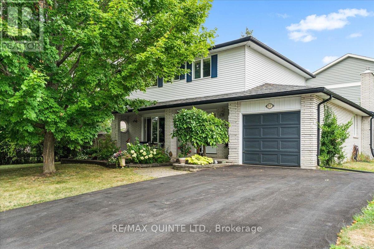 57 Kensington Cres, Belleville, ON K8P 4T4