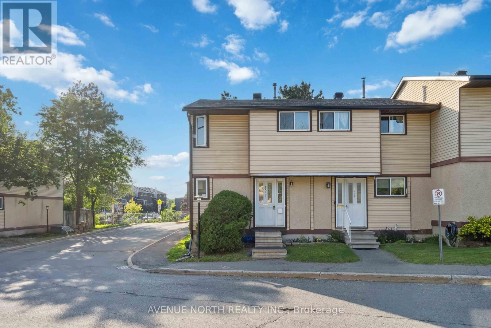 7 3089 Quail Dr, Ottawa, ON K1T 1T9