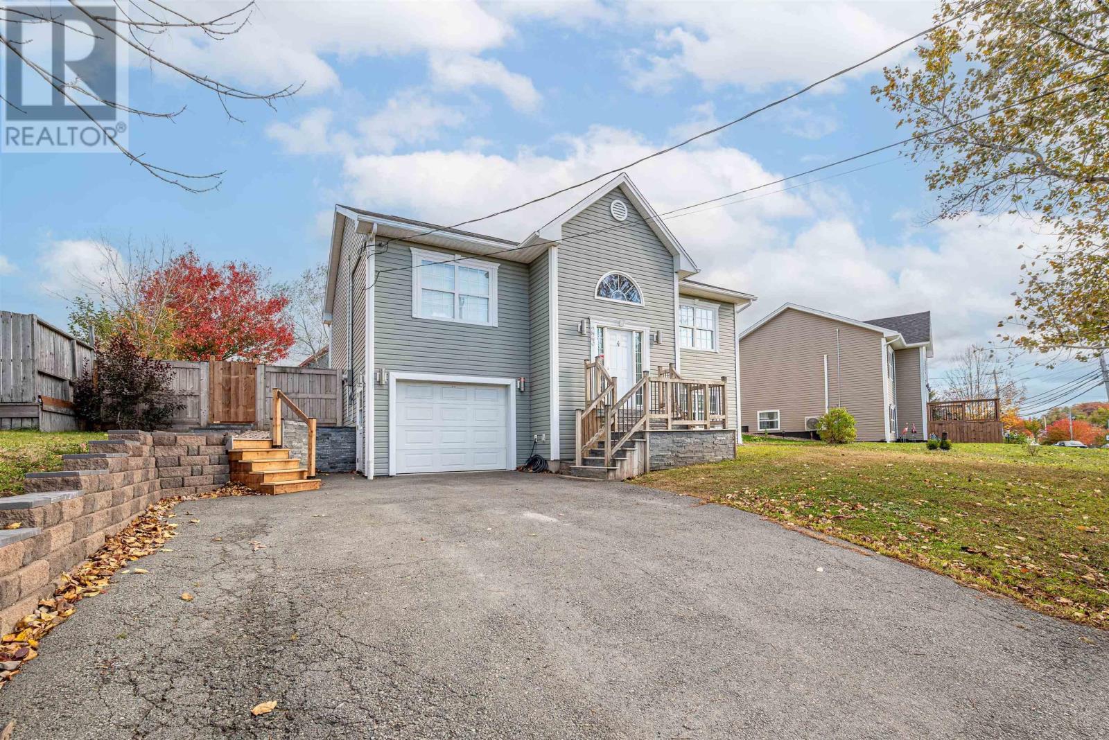 223 Beaver Bank Rd, Beaver Bank, NS B4E 1J8