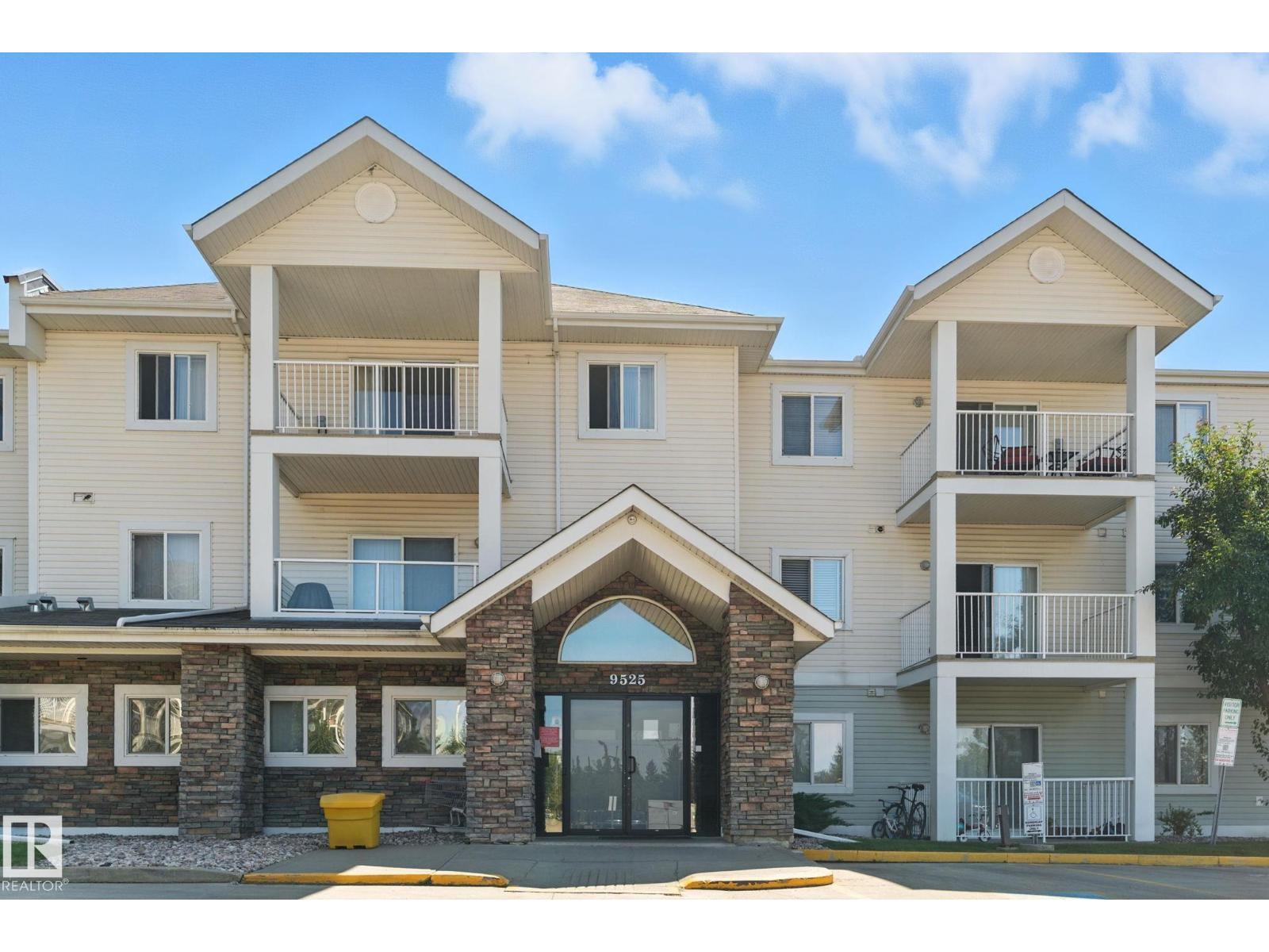 9525 162 Avenue Northwest #327, Edmonton, AB T5Z 3V2