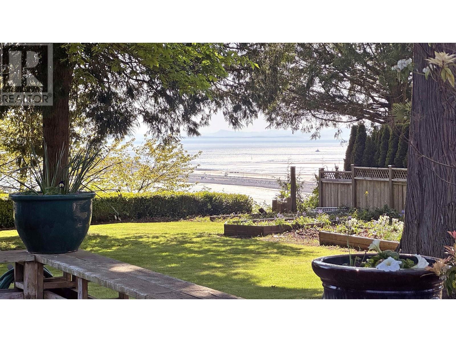 1015 Pacific Dr, Delta, BC V0V 0V0