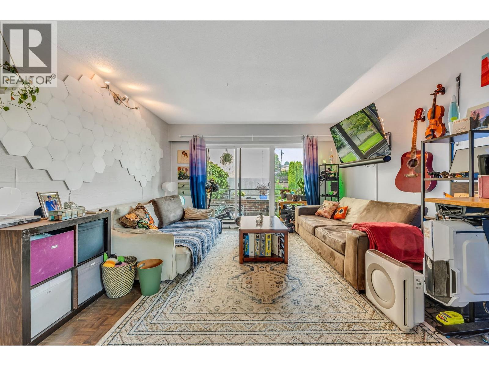 2025 W 2nd Avenue Unit 207, Vancouver, BC V6J 1J6