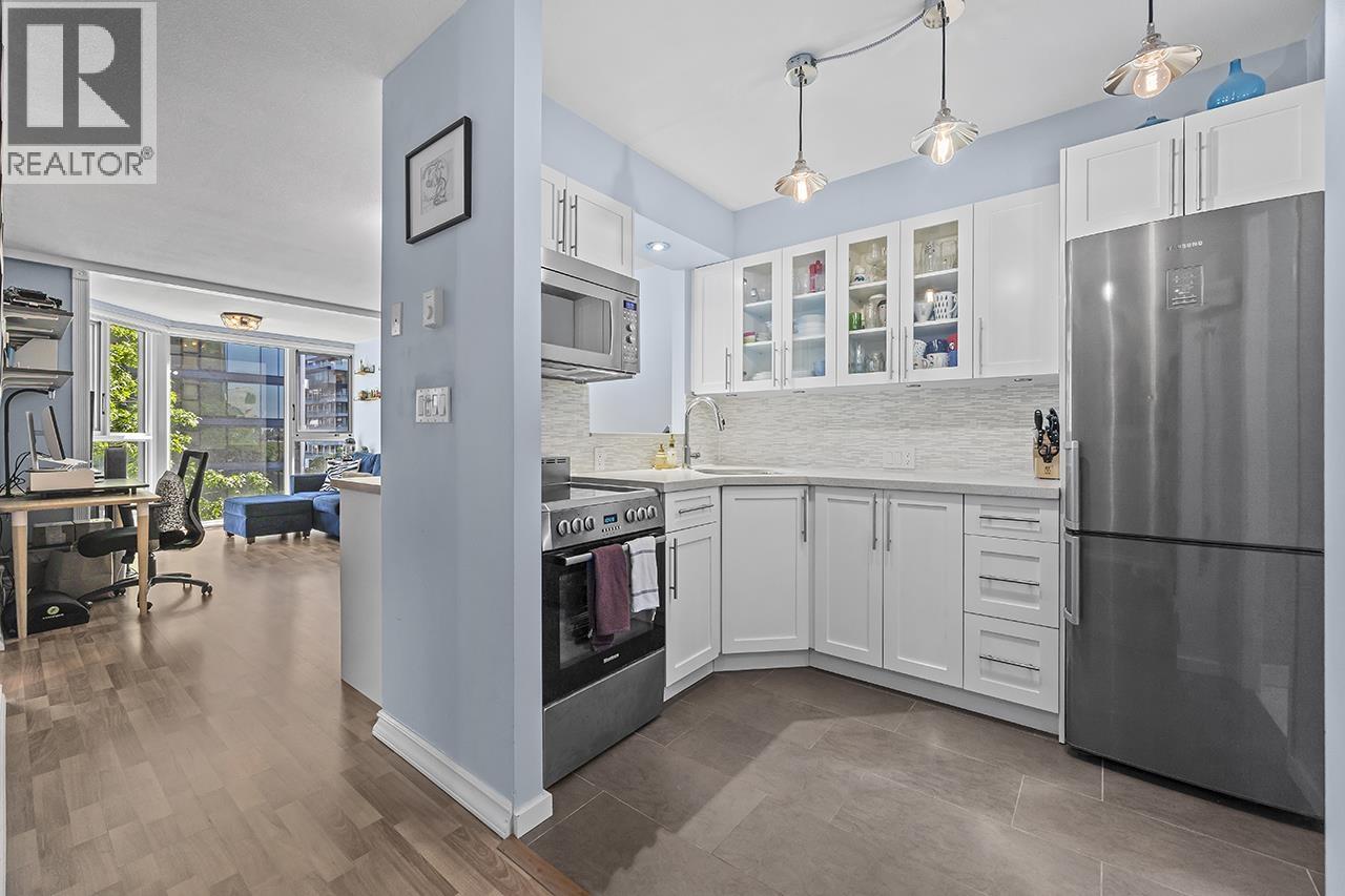 888 Pacific Street Unit 605, Vancouver, BC V6Z 2S6