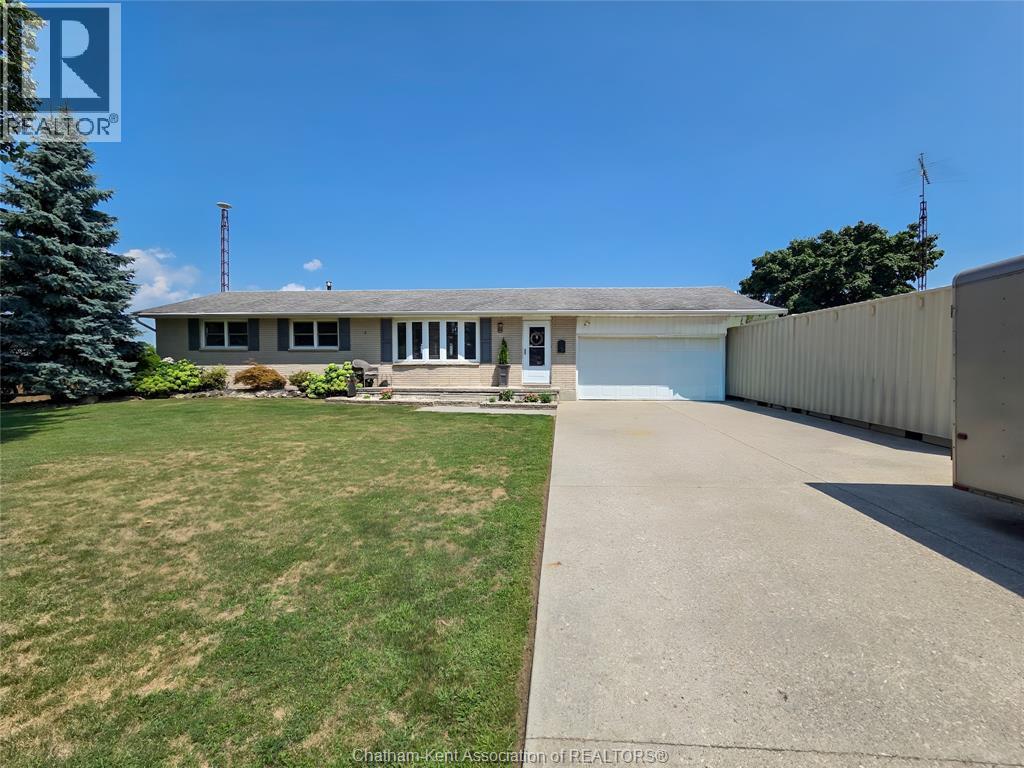 24053 Winterline Rd, Chatham-Kent, ON N0P 1Z0