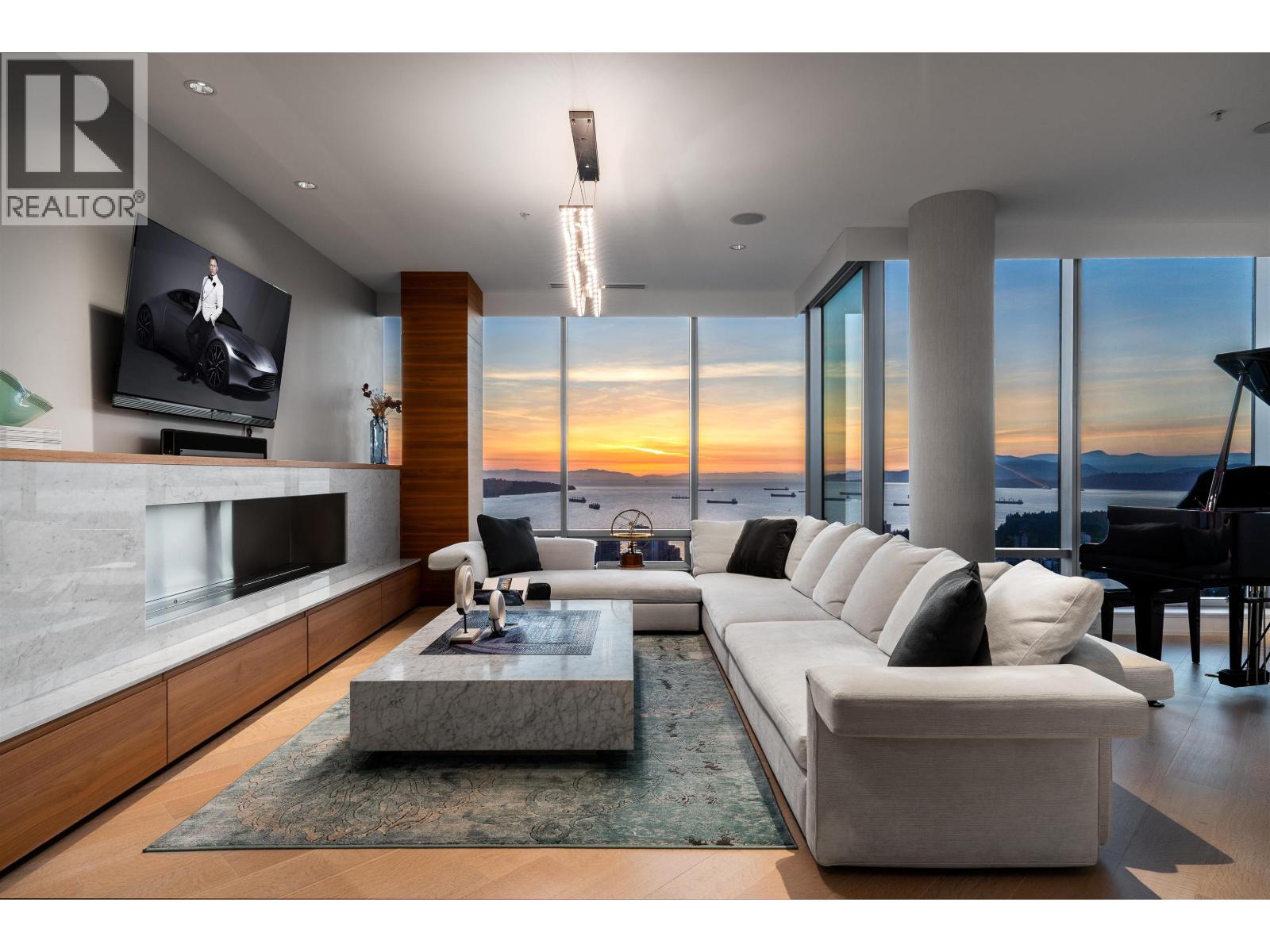 1128 W Georgia Street Unit 5302, Vancouver, BC V6E 0A8