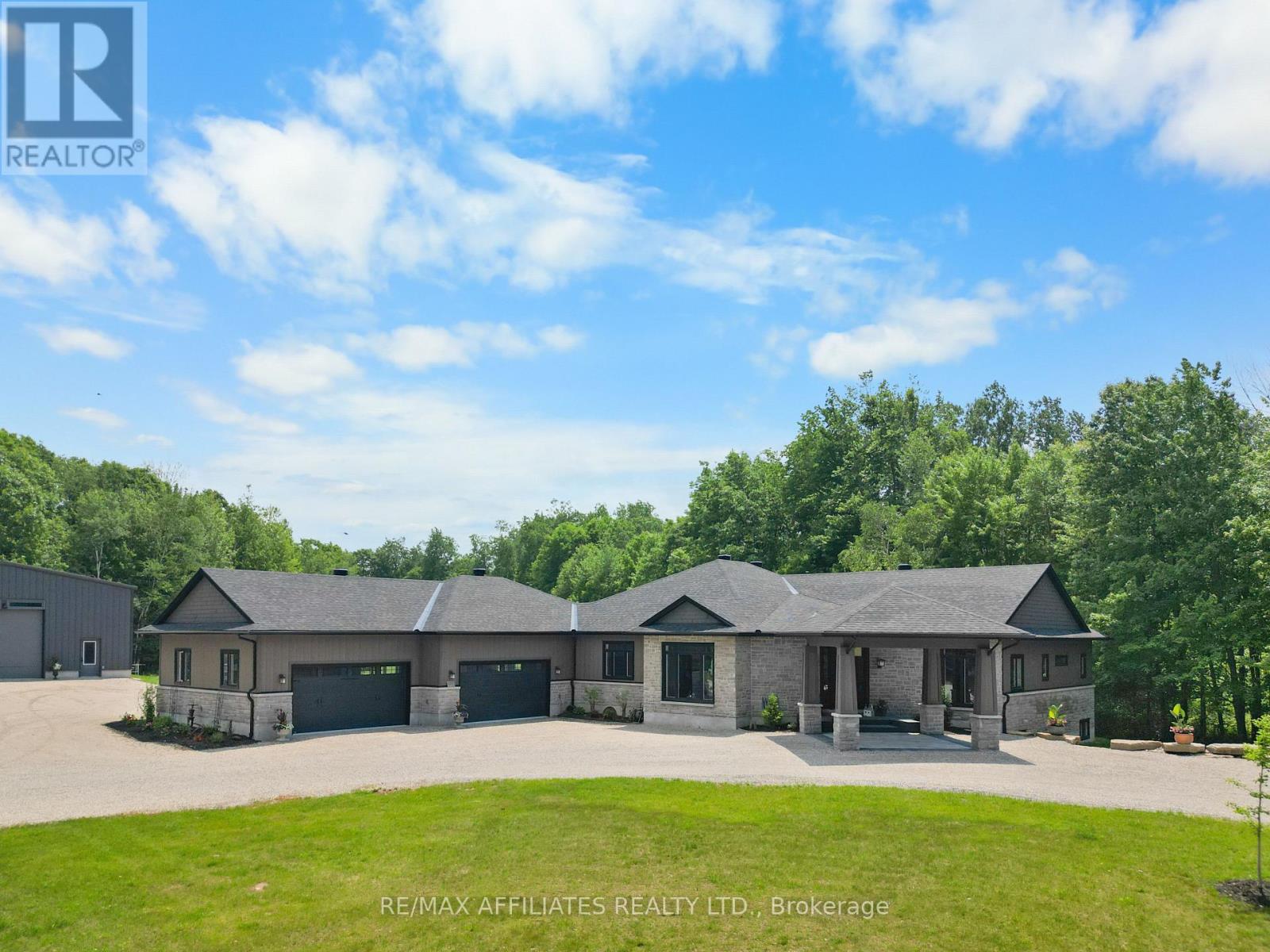 1155 Ebbs Bay Rd, Carleton Place, ON K7C 0C5
