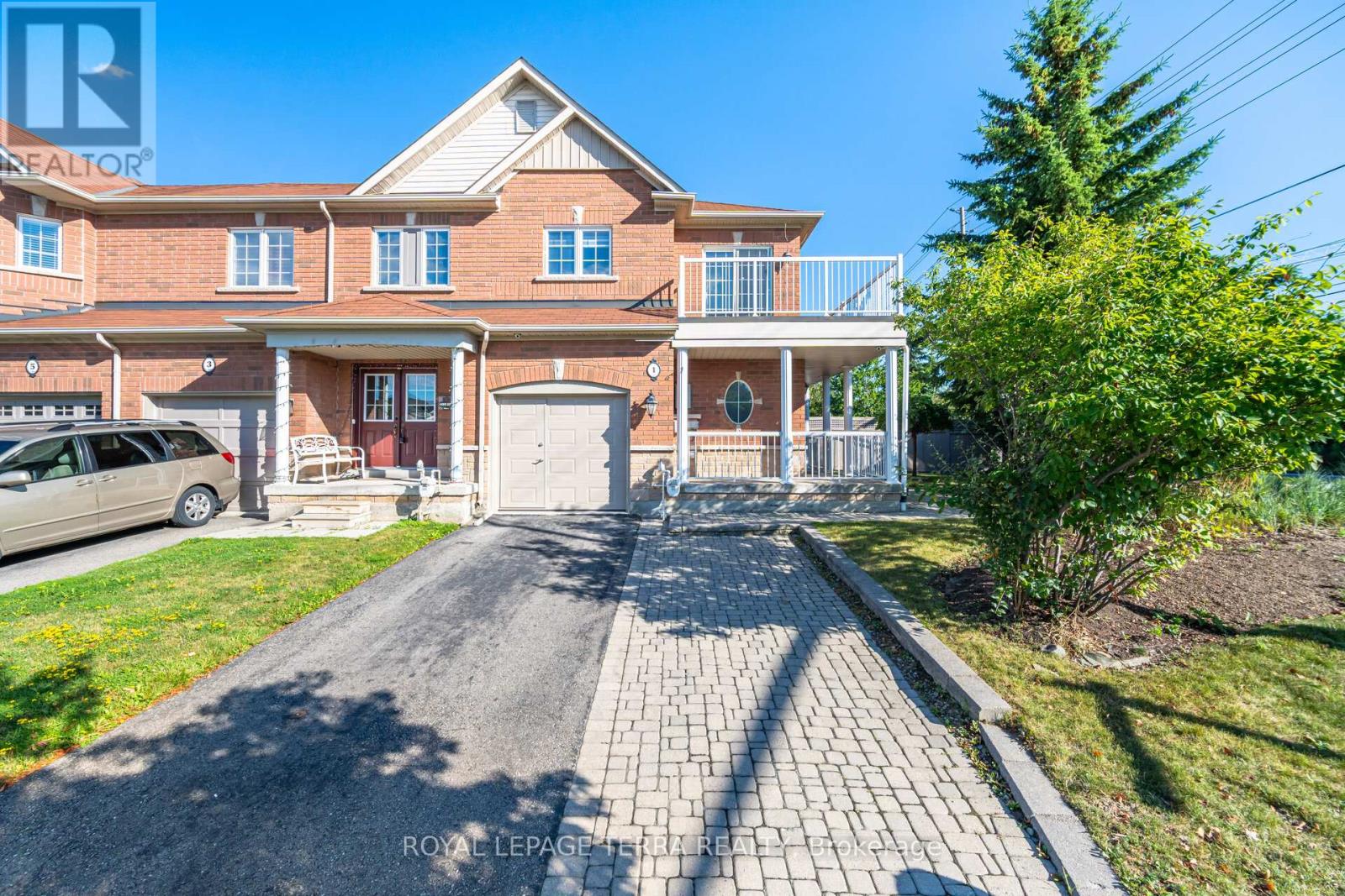 1 Copperfield Rd, Brampton, ON L6Z 0C7