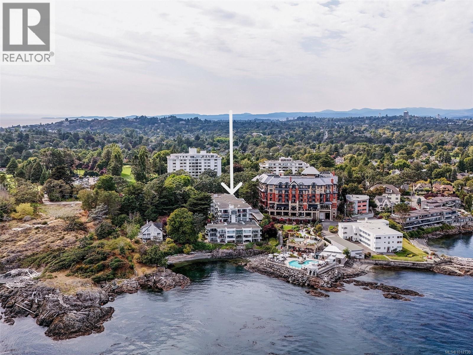1159 Beach Dr Unit 608 Dr, Oak Bay, BC V8S 2N2