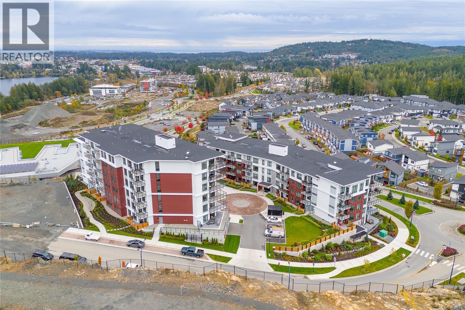 1110 Samar Cres Unit 314 Cres, Langford, BC V9B 7B2