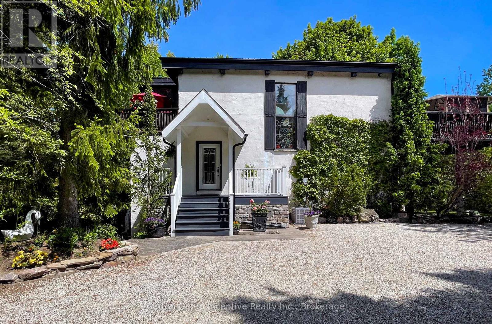 187 Arlberg Cres, The Blue Mountains, ON L9Y 0M1