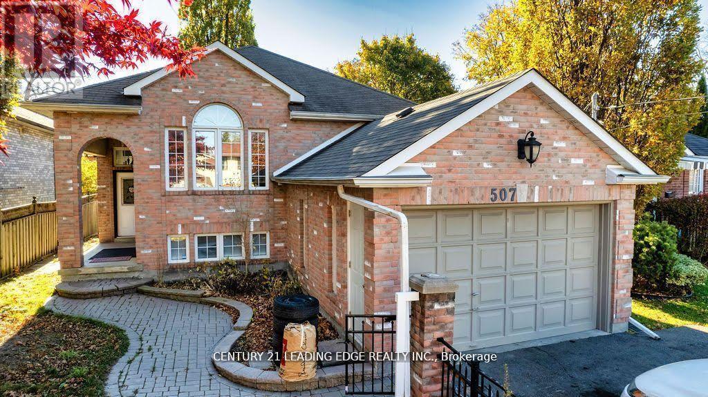 507 Dunlop St, Whitby, ON L1N 1V2