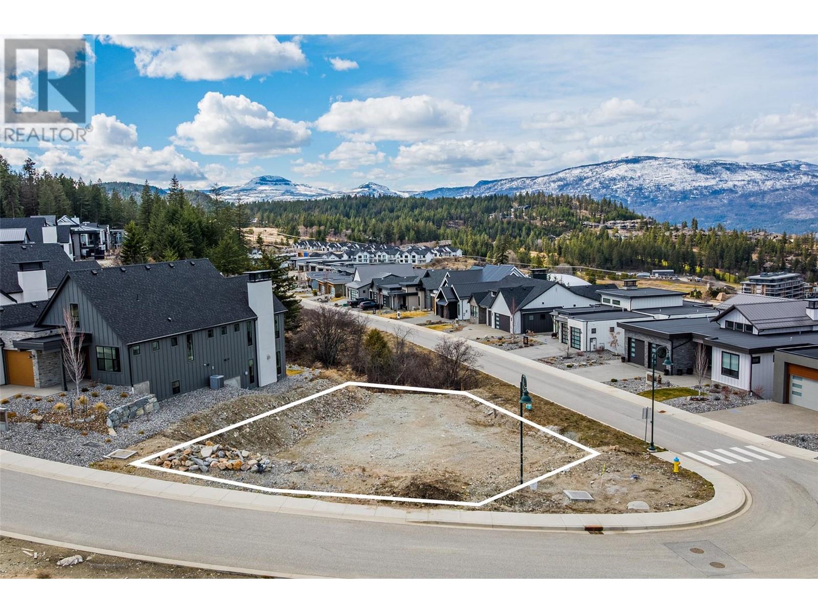 201 Diamond Way, Vernon, BC V1H 0A2