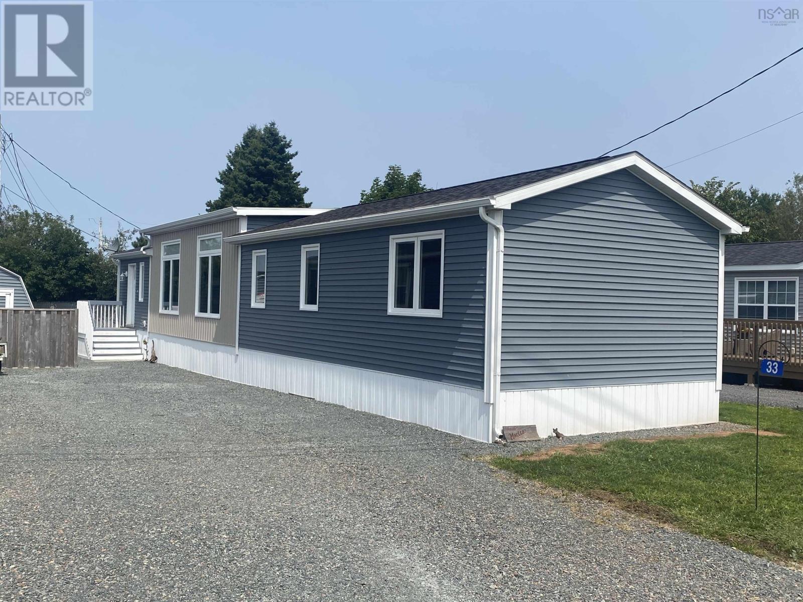 33 Joseph Dr, Bible Hill, NS B2N 0G3