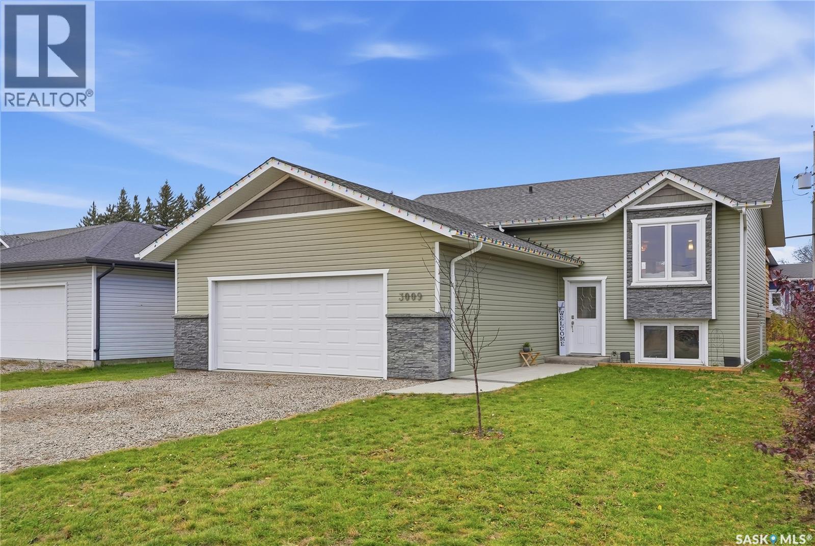 3009 1st Avenue, Waldheim, SK S0K 4R0