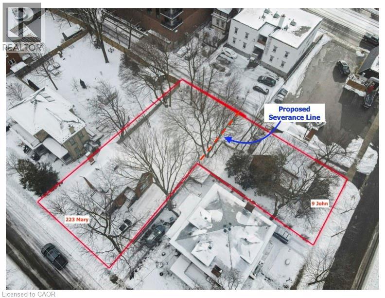 223 Mary St, Waterloo, ON N2J 1S3