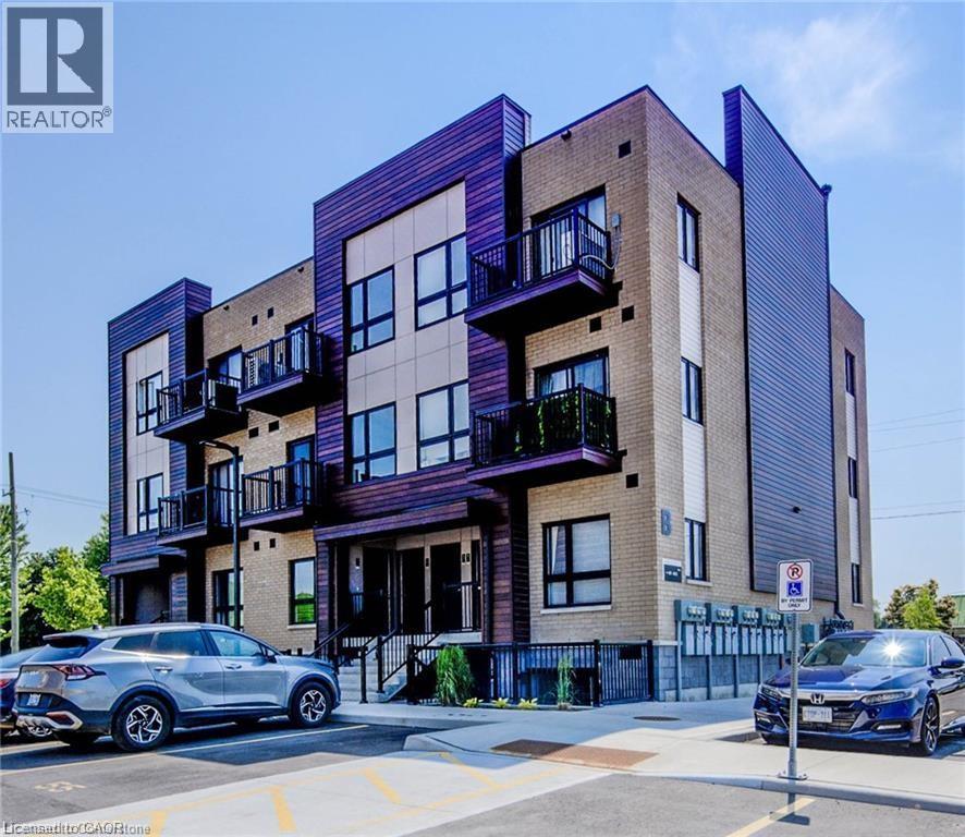 10 Palace Street Unit B10, Kitchener, ON N2E 0J3