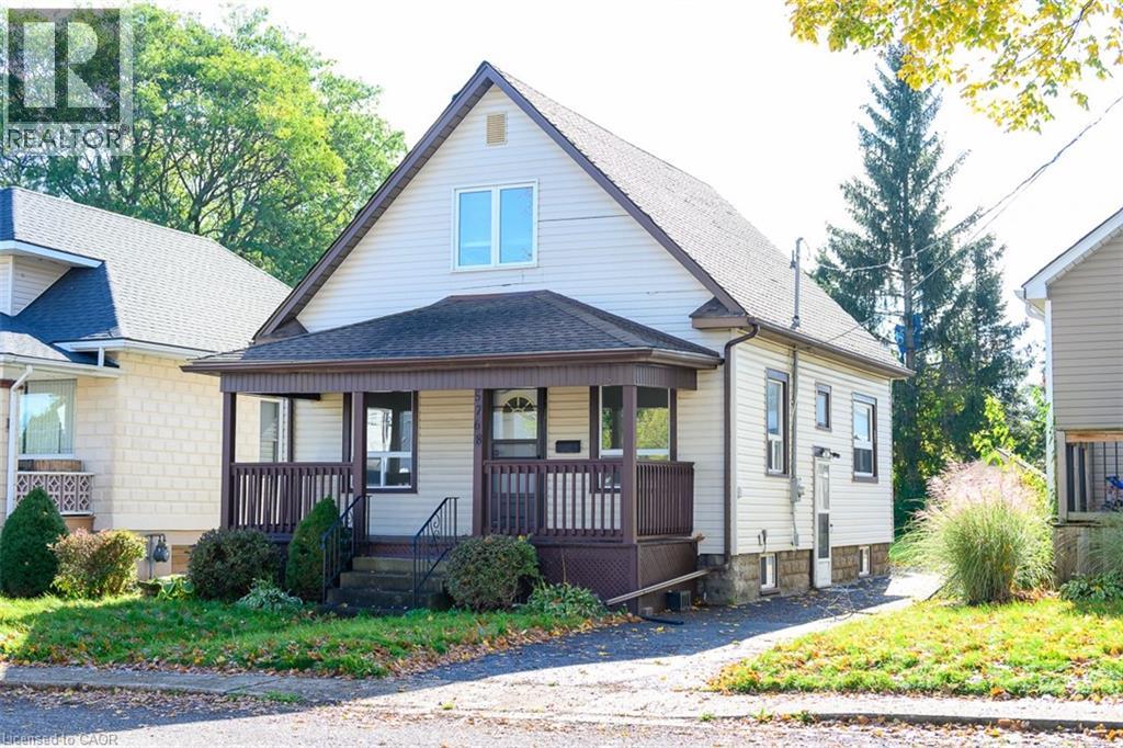 5768 Summer St, Niagara Falls, ON L2G 1M2