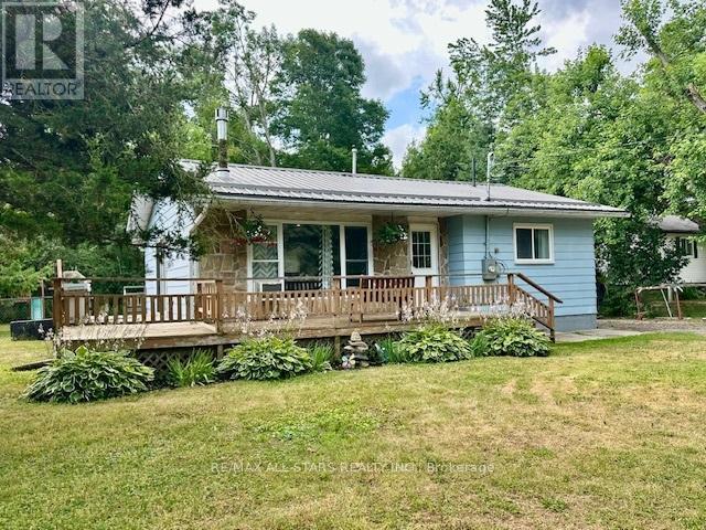 160 Alpine Lake Rd, Trent Lakes, ON K0M 1A0