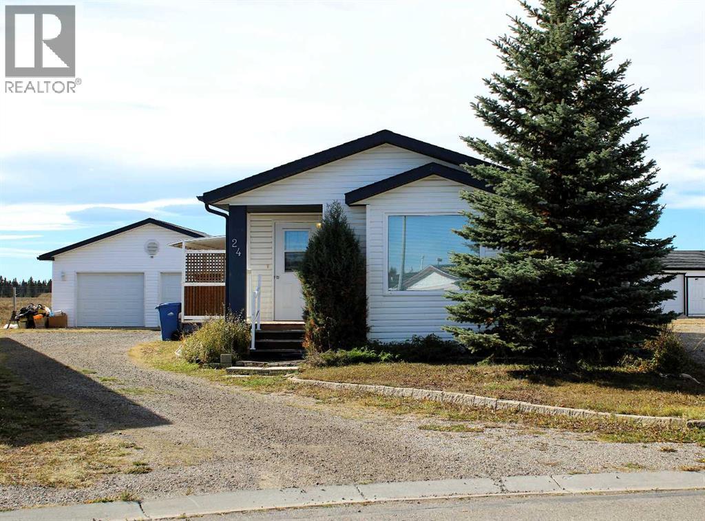 24 Noblefern Way, Sundre, AB T0M 1X0