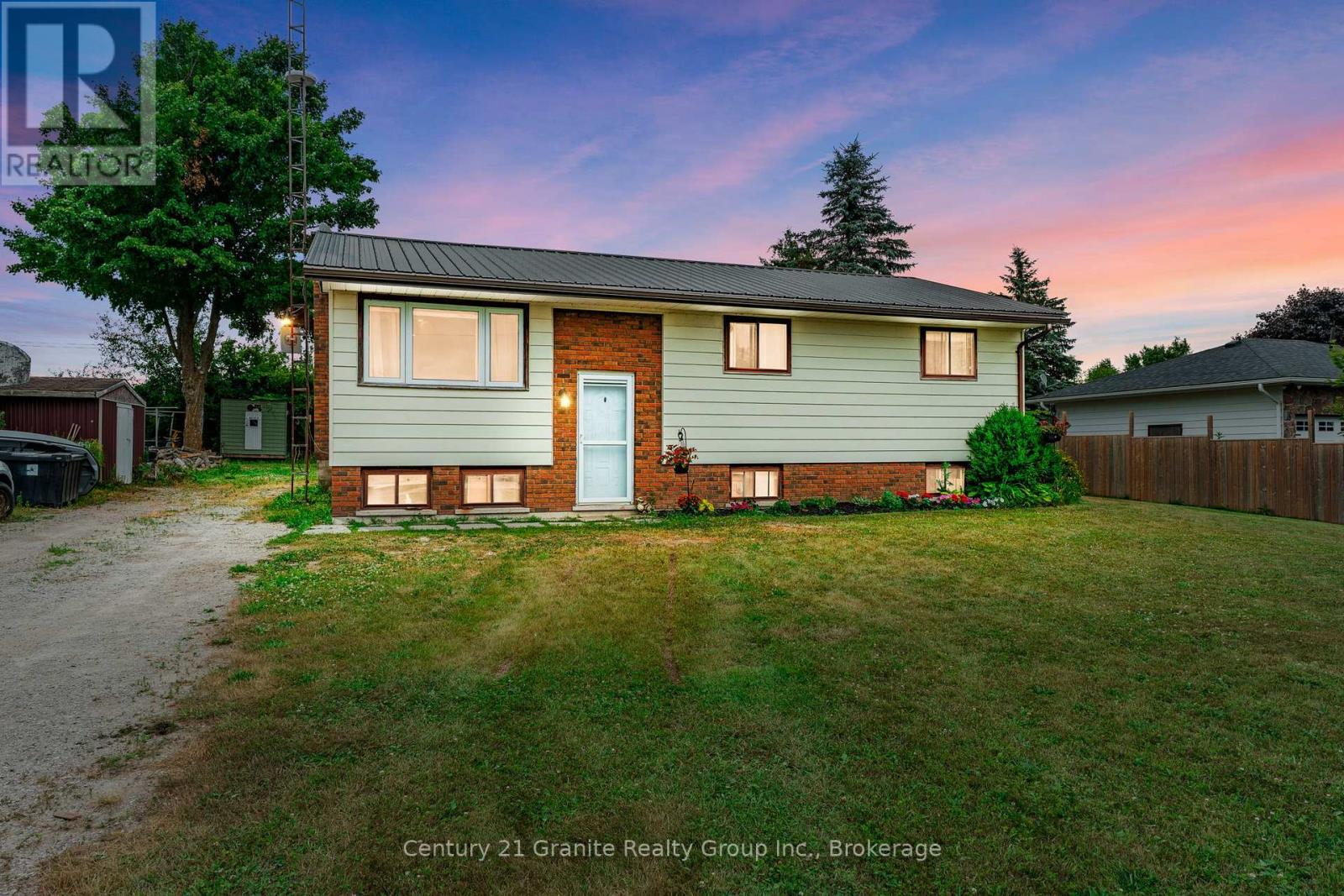 32 Cameron Rd, Kawartha Lakes, ON K0M 1G0