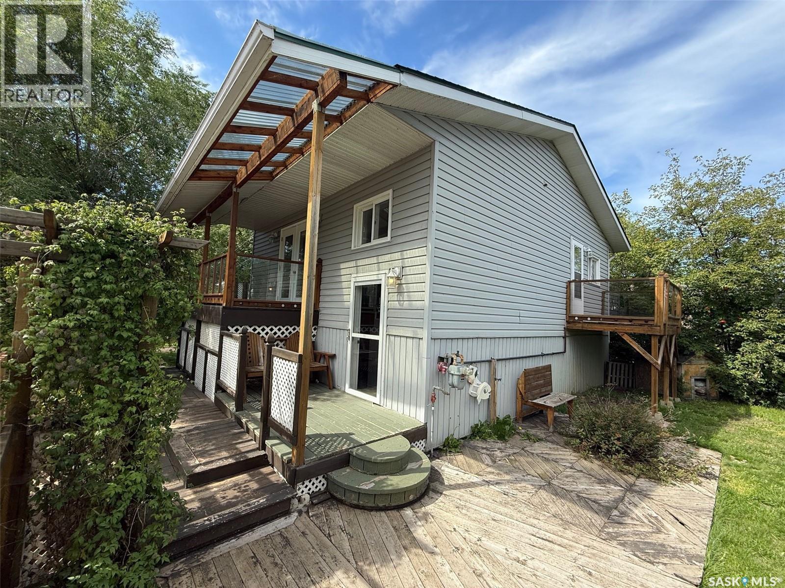 992 Terry St, Cochin, SK S0M 0L0