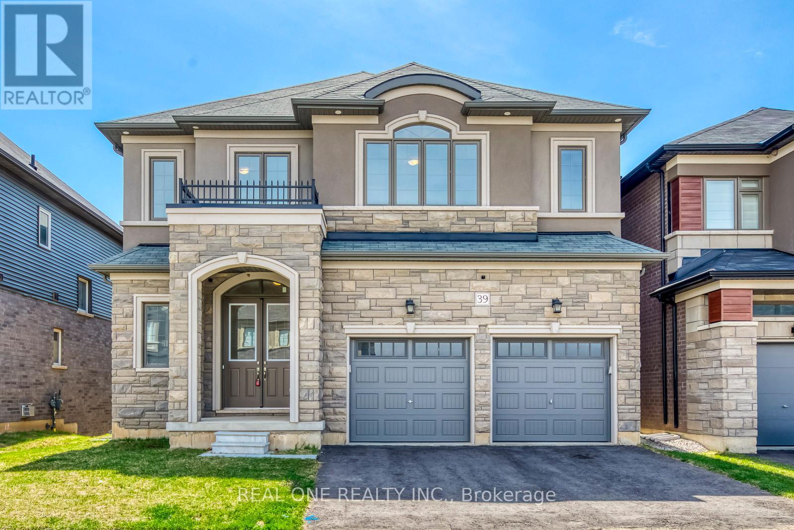 39 Stauffer Rd, Brantford, ON N3V 0B2