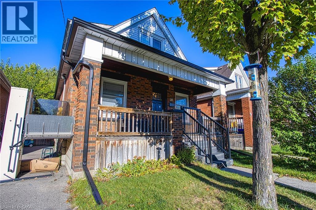 35 Cope St, Hamilton, ON L8H 5A8