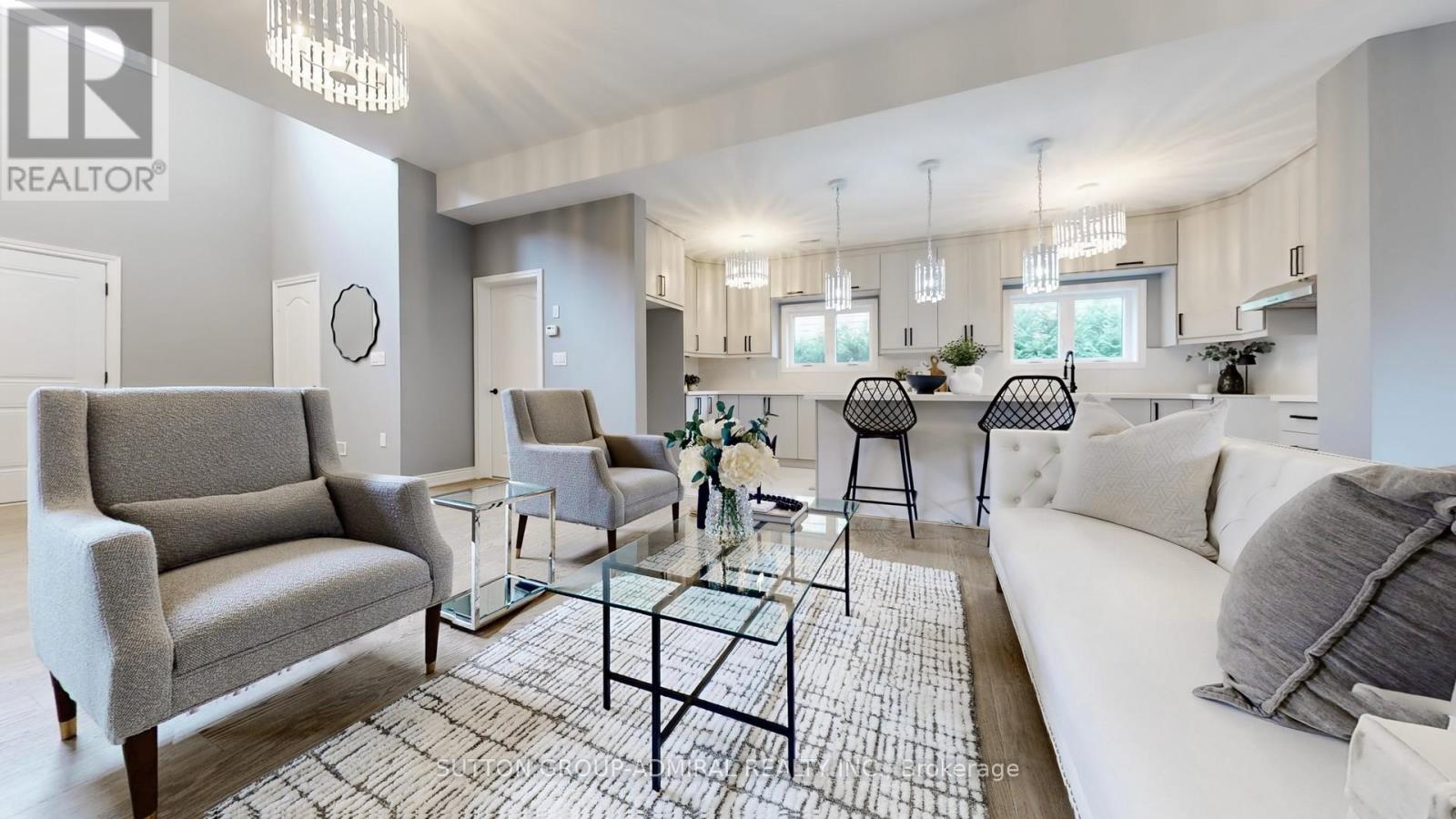 1372 Maple Rd, Innisfil, ON L0L 1C0