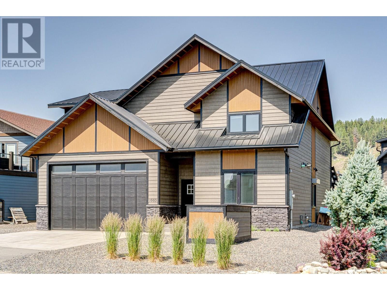 1663 Koocanusa Lake Dr, Lake Koocanusa, BC V0B 1T5