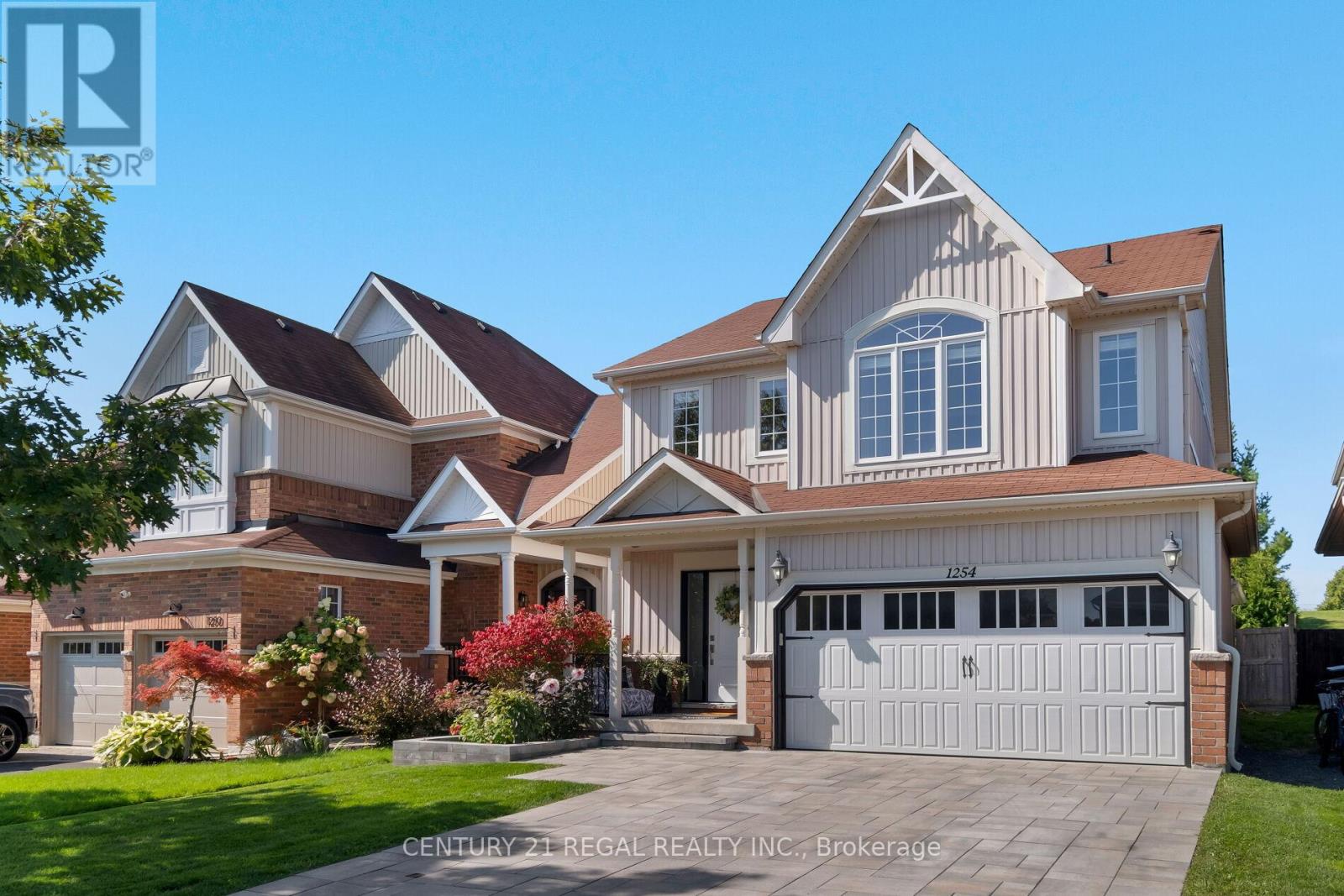 1254 Meath Dr, Oshawa, ON L1K 3A4