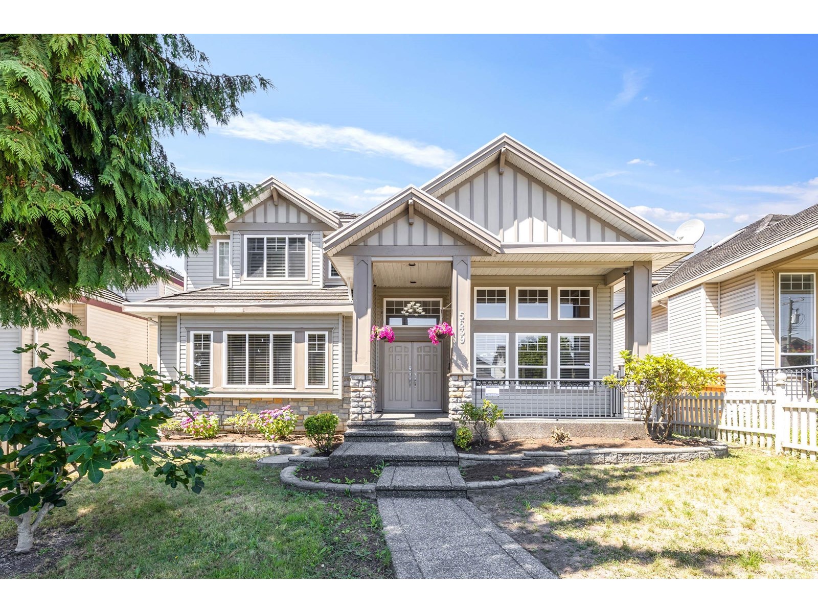 148 Street Unit 5639, Surrey, BC V3S 3B7