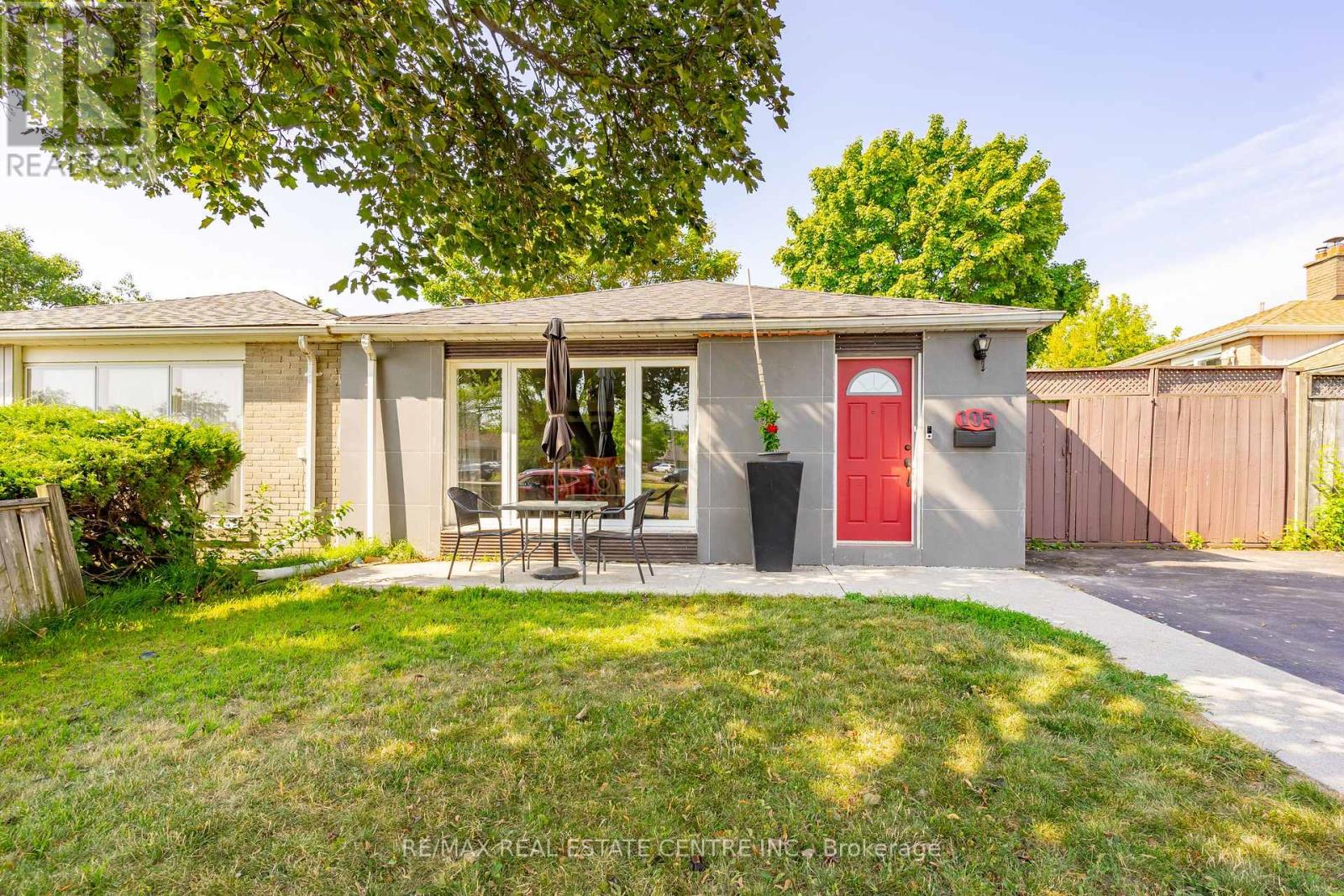 105 Aloma Cres, Brampton, ON L6T 2N8