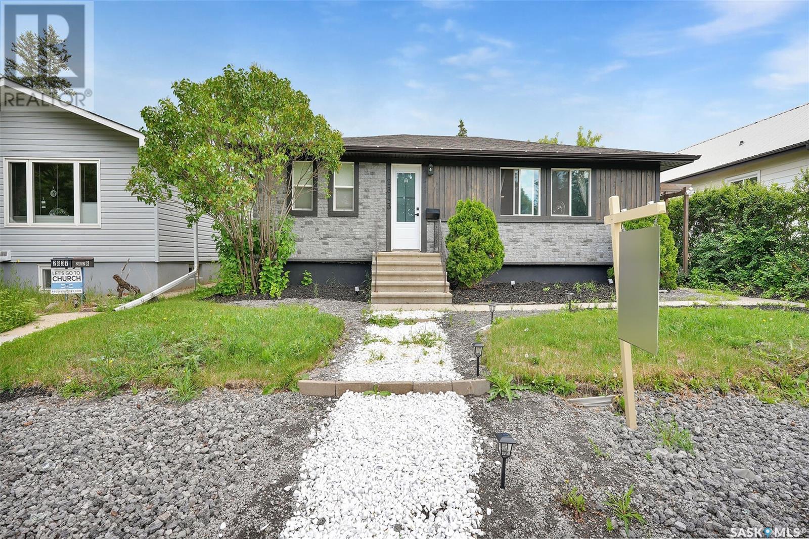 2843 Park St, Regina, SK S4N 2H9