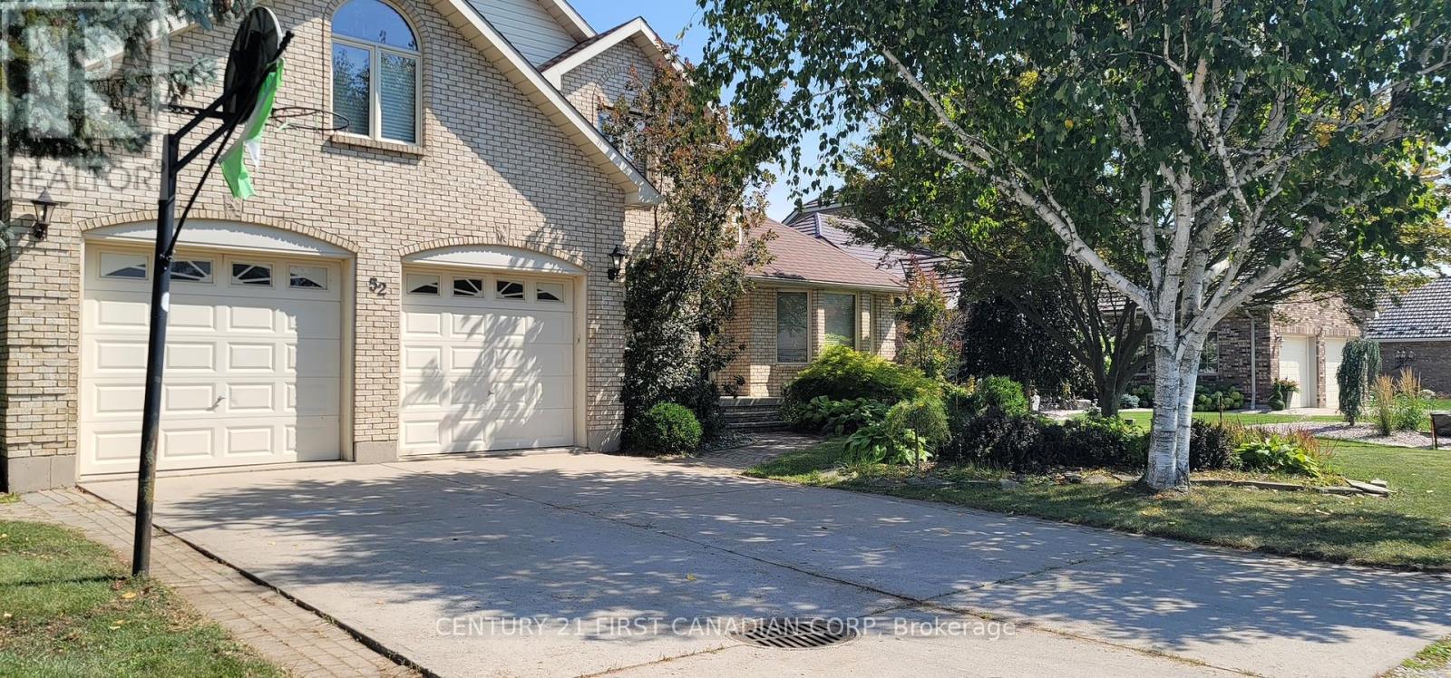 52 Mckee Rd, Chatham-kent Wallaceburg, ON N8A 5G3
