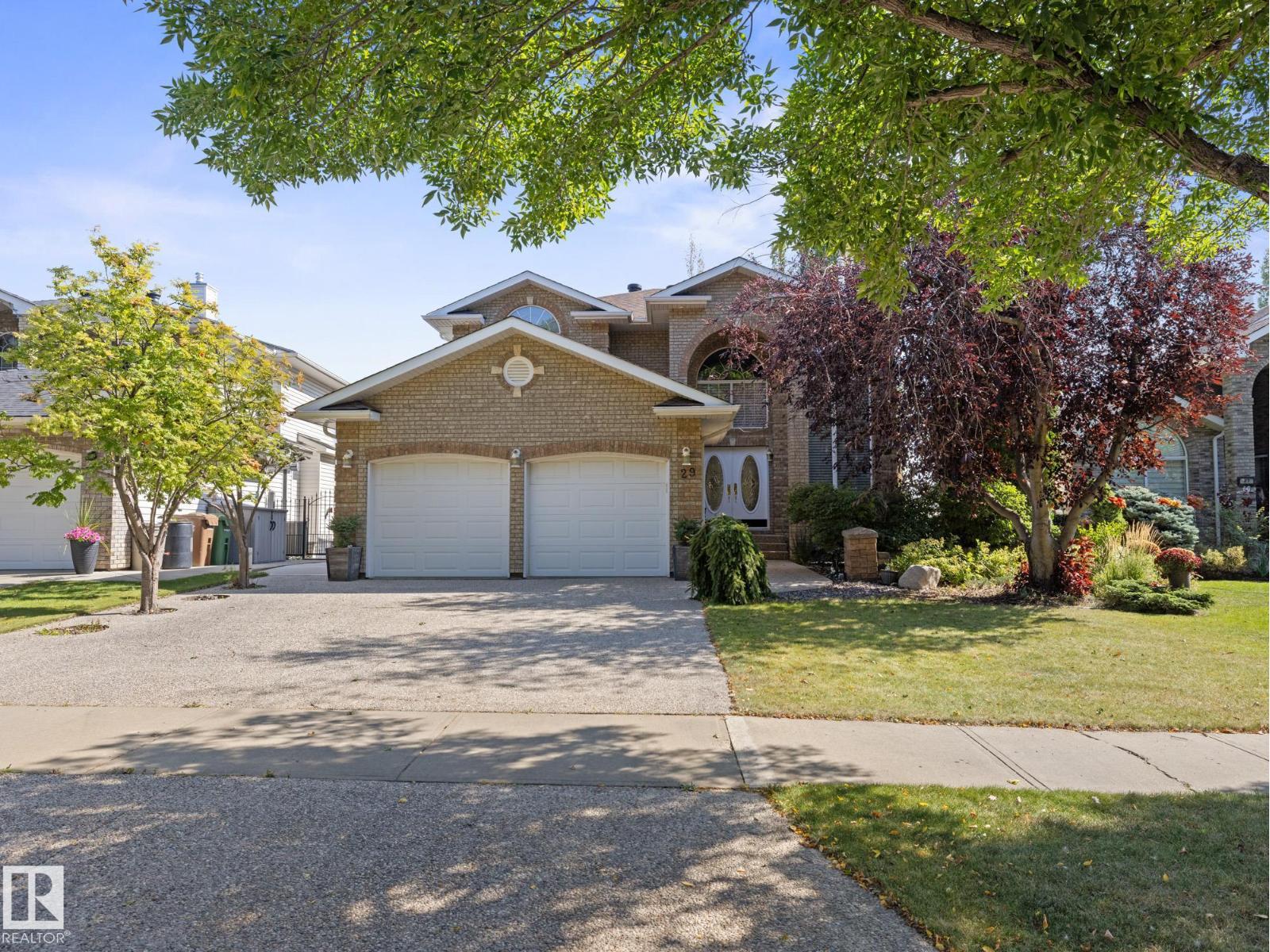29 Oakdale Pl, St. Albert, AB T8N 6L7