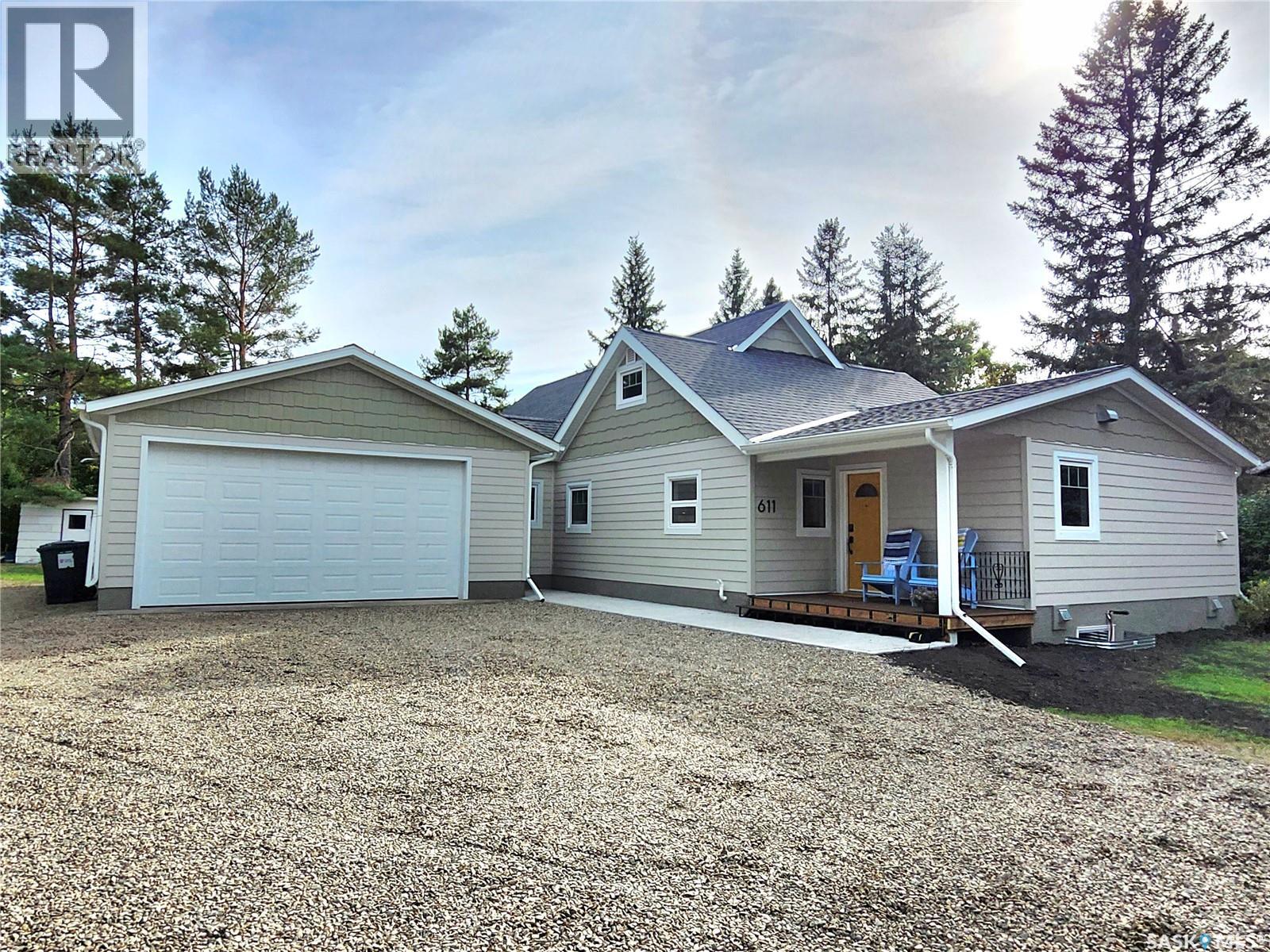 611 Gonczy Ave, Esterhazy, SK S0A 0X0
